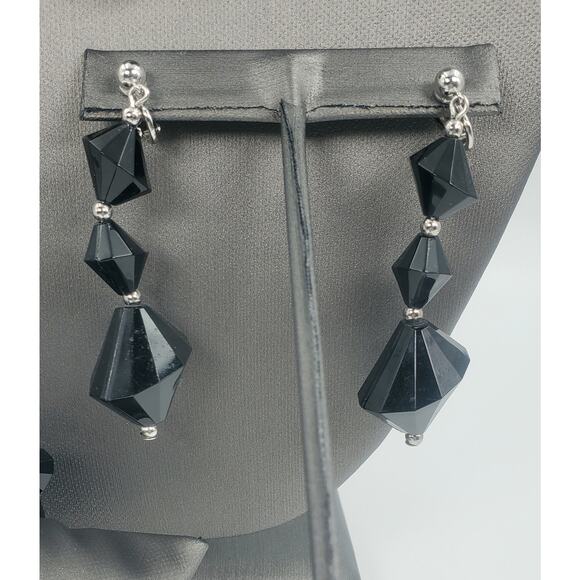 Vtg Trifari Black Bicone Beaded Geometric Necklace, Bracelet, and Earrings Set - Picture 6 of 9